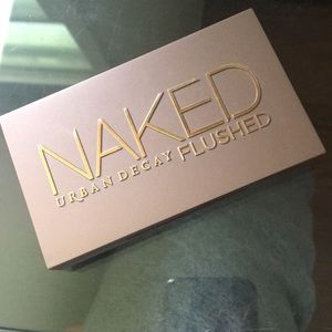 Naked flushed pallete